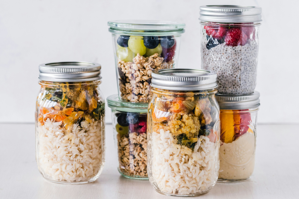Plastic-Free Food Storage: The Best Containers for a Low-Tox Kitchen