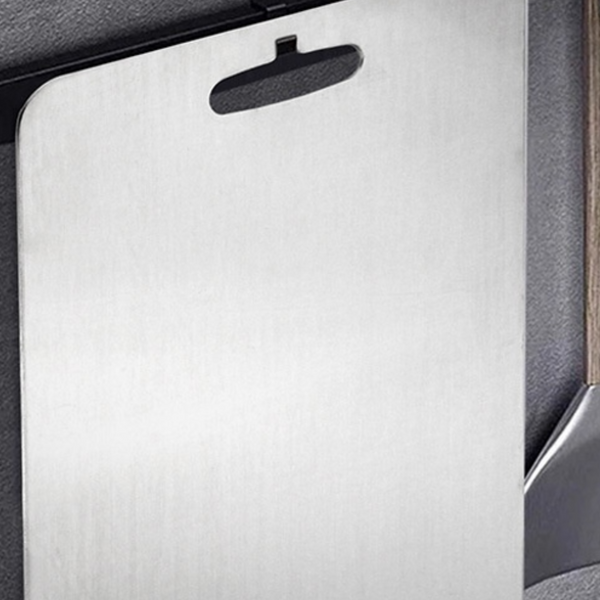 Titanium vs. Plastic: Why Your Cutting Board Matters for Health and Sustainability