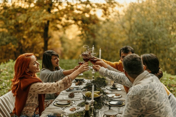 Hosting a Zero-Waste & Non-Toxic Fall Gathering: Your Guide to Conscious Entertaining
