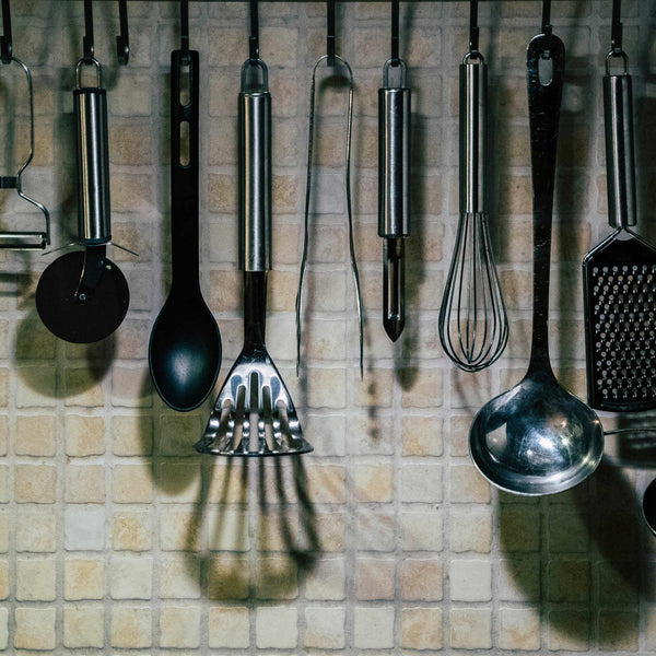 How to Build a Low-Tox Kitchen Without Replacing Everything